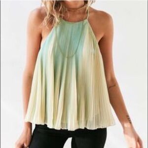 BRAND NEW Urban Outfitters Flowy Open Back Top